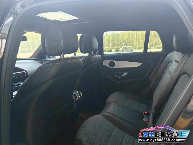 21年奔驰EQC轿车抵押车出售