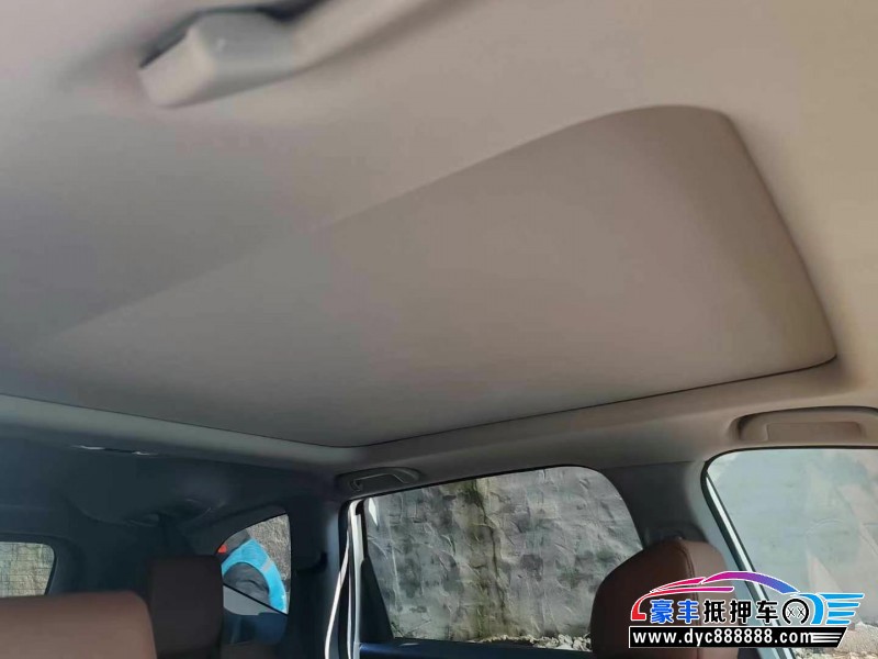 23年本田CR-V轿车抵押车出售