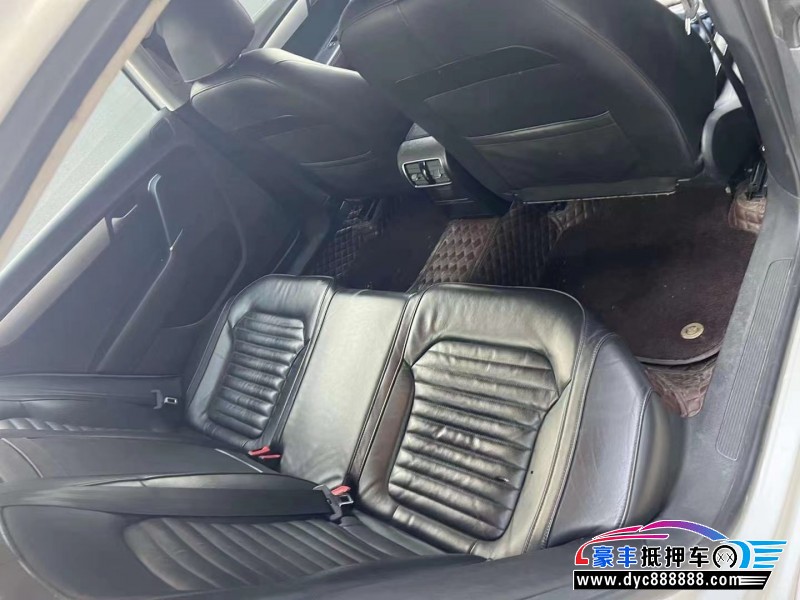 16年大众迈腾轿车抵押车出售