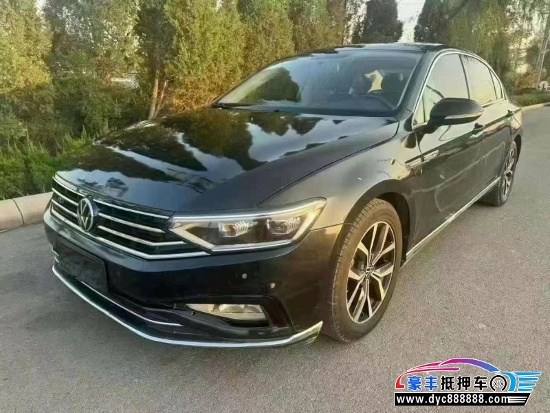 21年大众迈腾轿车抵押车出售