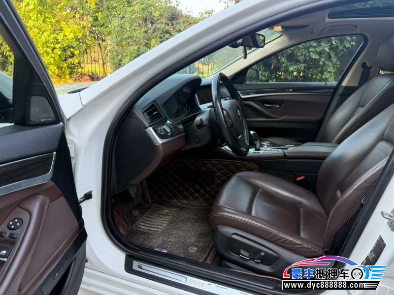 17年宝马5系轿车抵押车出售