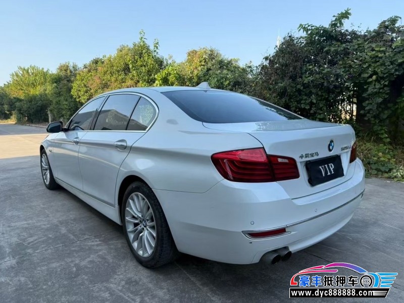 17年宝马5系轿车抵押车出售