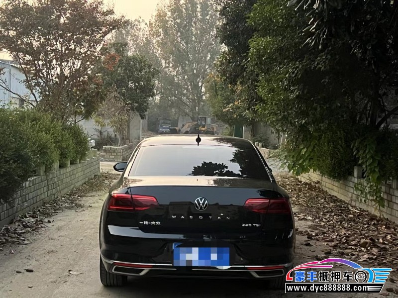 21年大众迈腾轿车抵押车出售