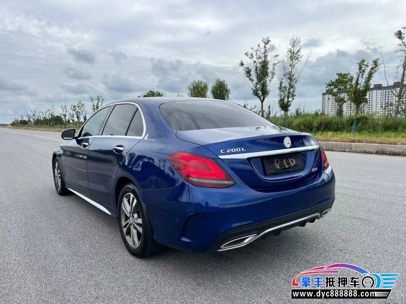 21年奔驰C轿车抵押车出售