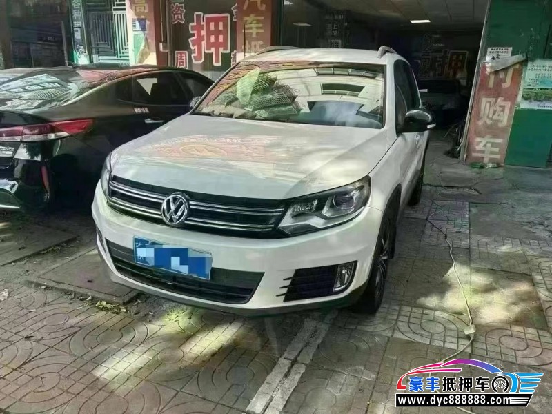 16年大众途观轿车抵押车出售