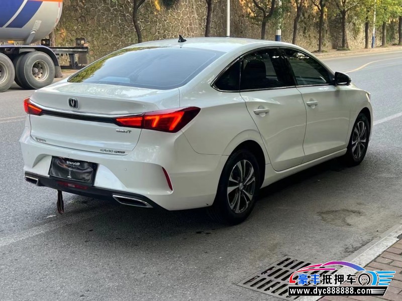 22年长安逸动轿车抵押车出售