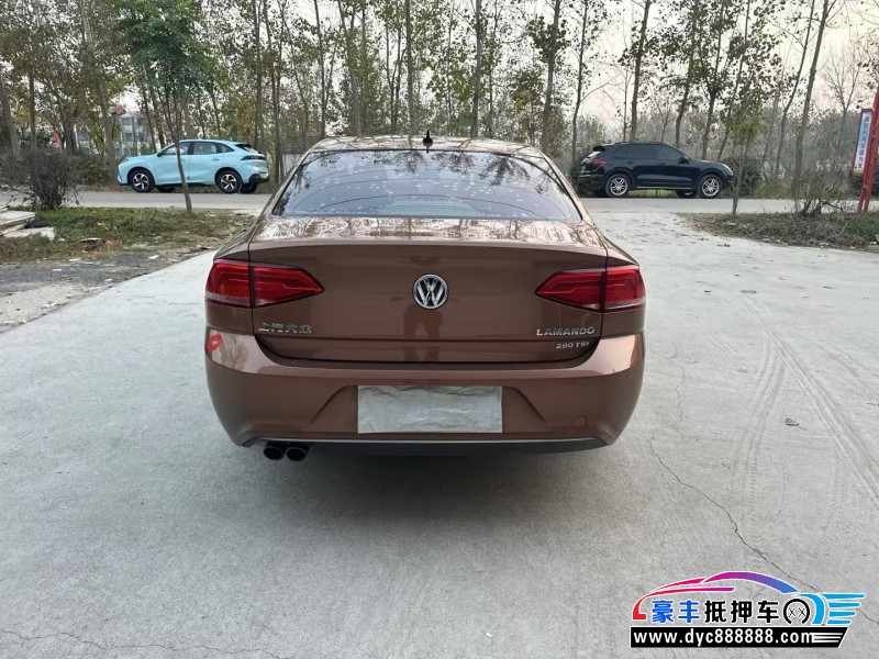 17年大众凌渡轿车抵押车出售