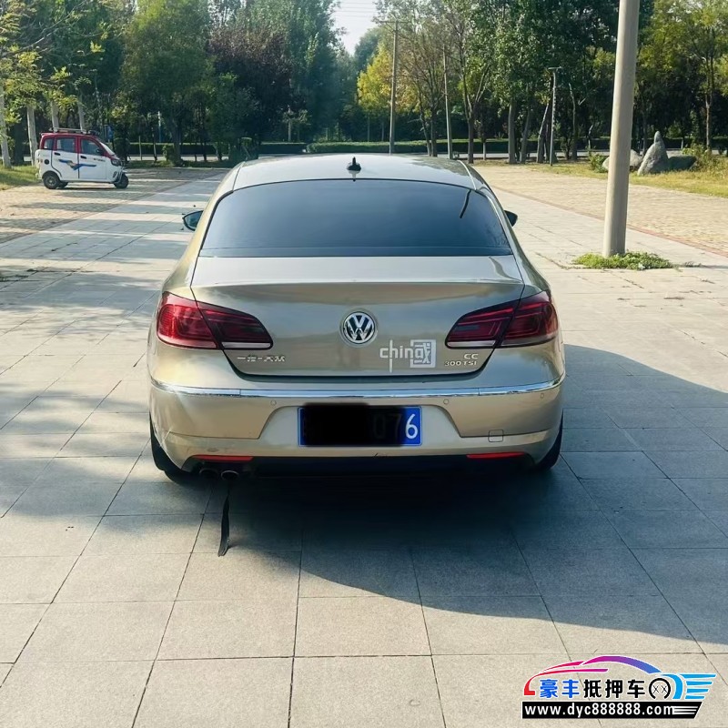 17年大众CC轿车抵押车出售