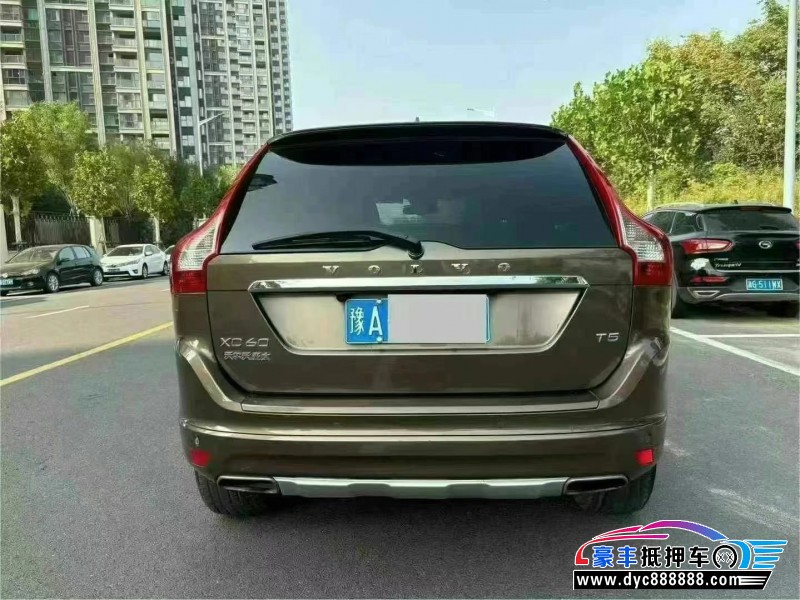 18年沃尔沃XC60轿车抵押车出售