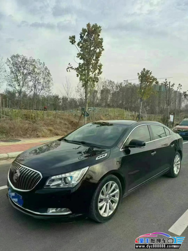 15年别克君越轿车抵押车出售