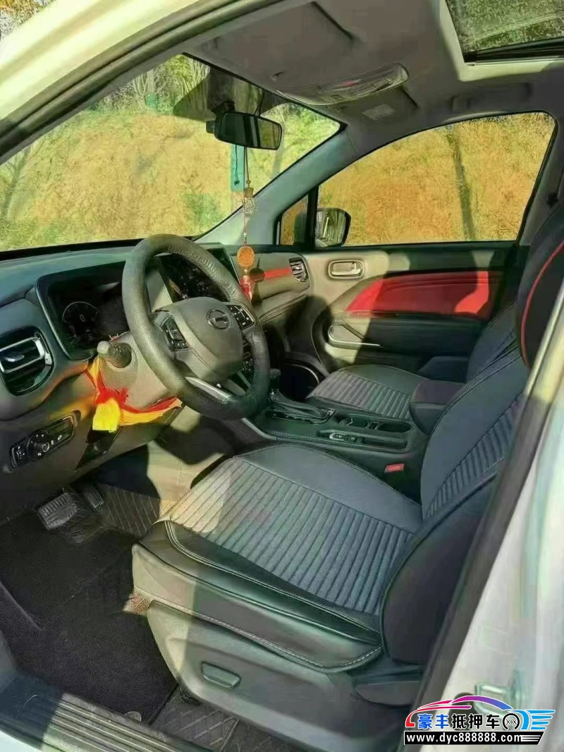 22年传祺gs3轿车抵押车出售