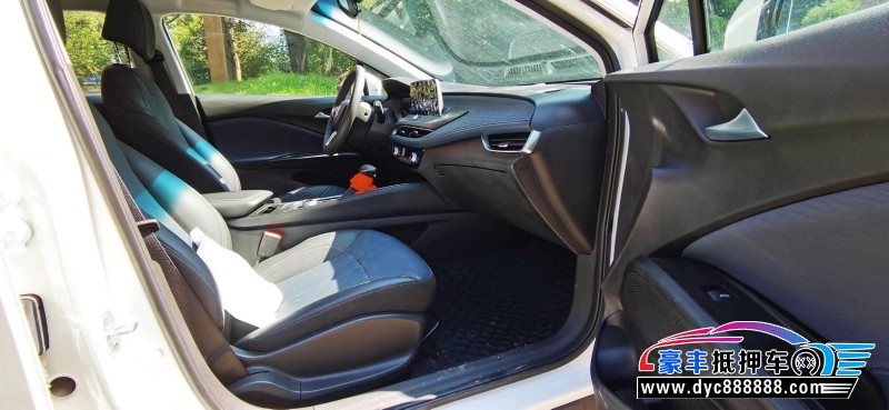 24年别克微蓝轿车抵押车出售