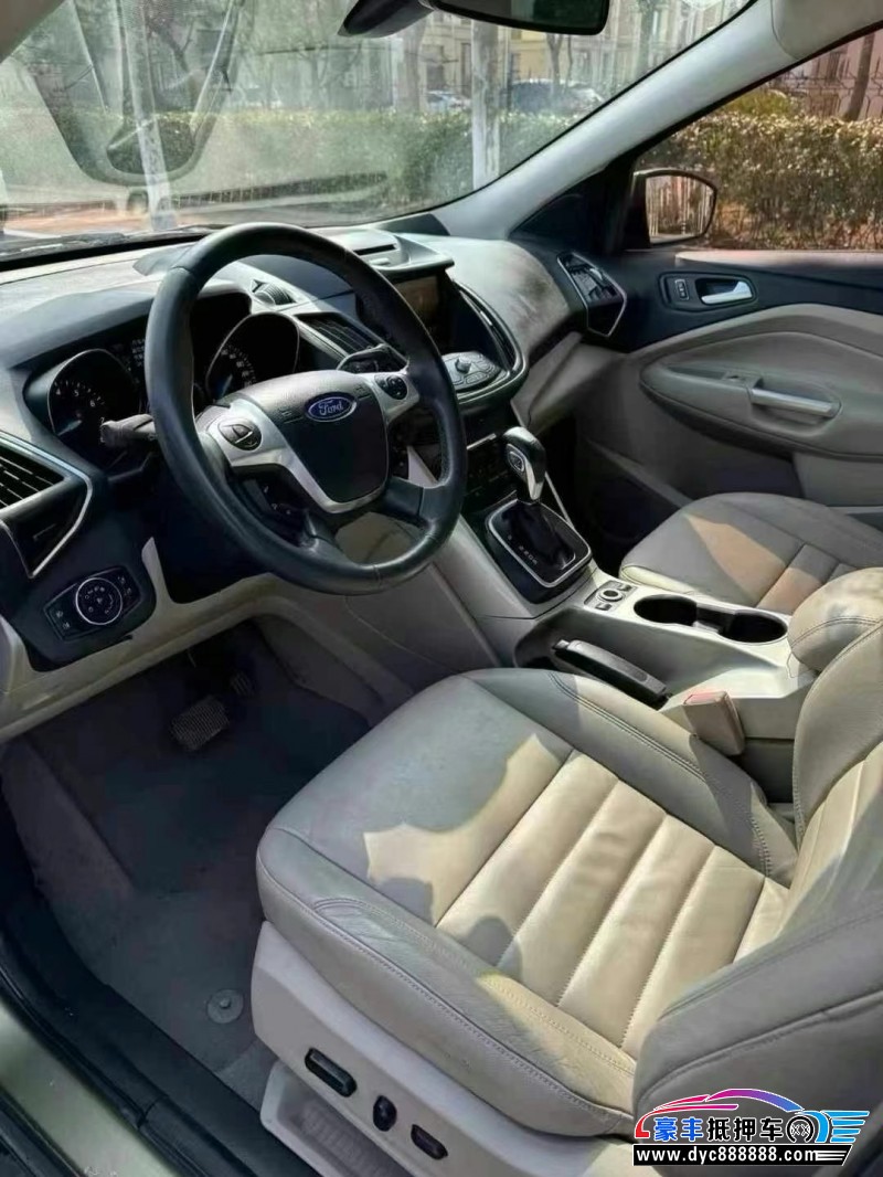 13年福特翼虎轿车抵押车出售