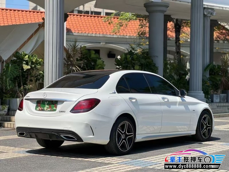 21年奔驰C轿车抵押车出售
