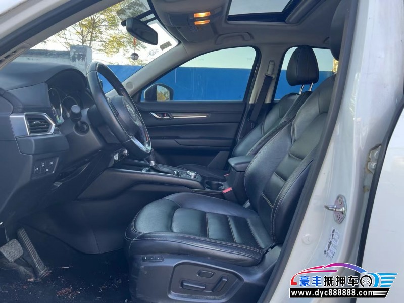 18年马自达CX-5轿车抵押车出售