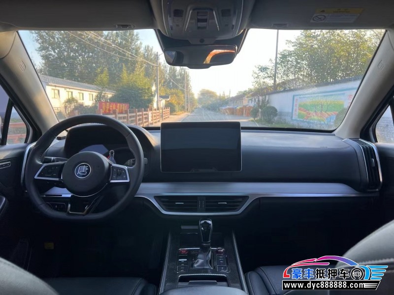 19年比亚迪唐轿车抵押车出售