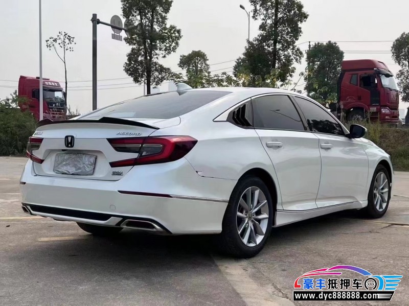 23年本田雅阁轿车抵押车出售