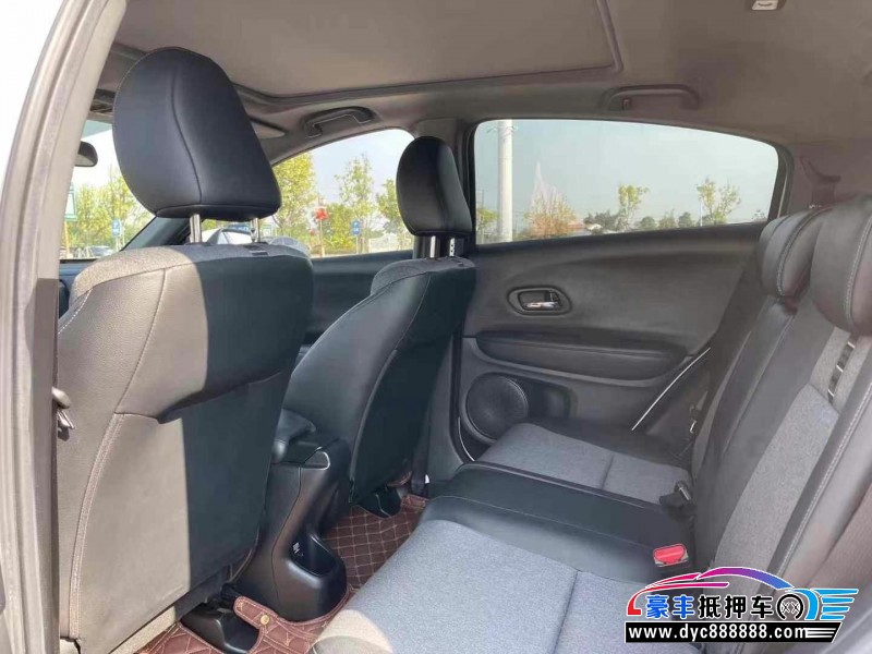 19年本田XRV轿车抵押车出售