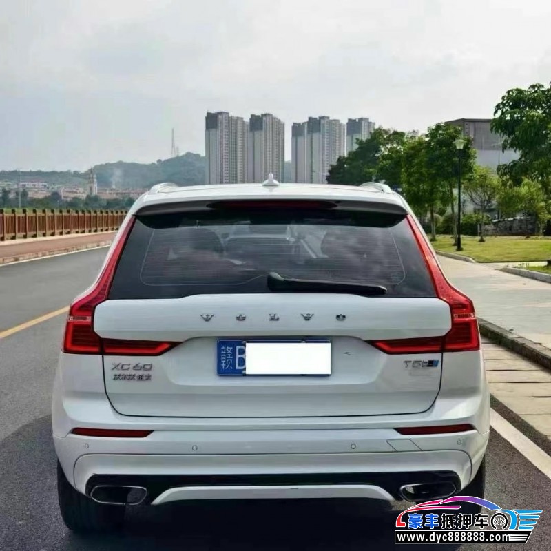 18年沃尔沃XC60轿车抵押车出售