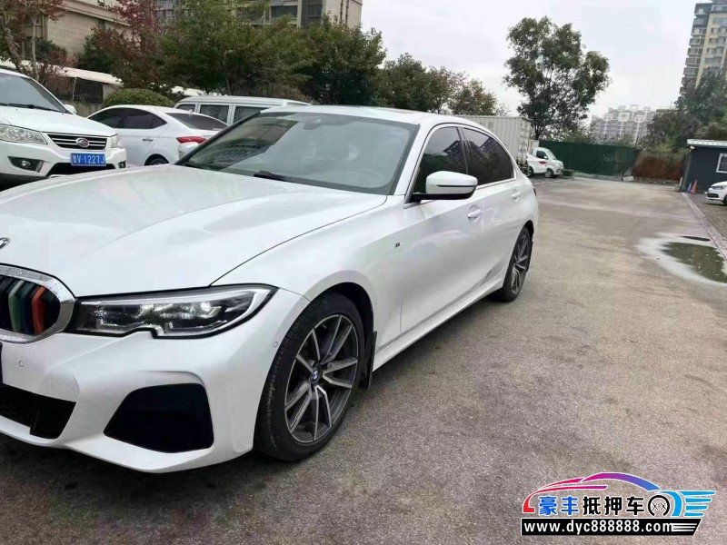 20年宝马3系轿车抵押车出售
