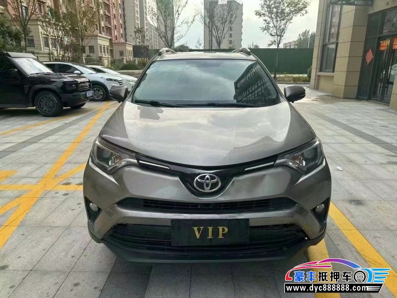 18年丰田RAV4轿车抵押车出售