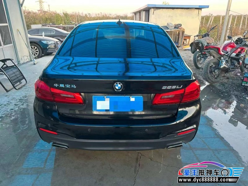 18年宝马5系轿车抵押车出售