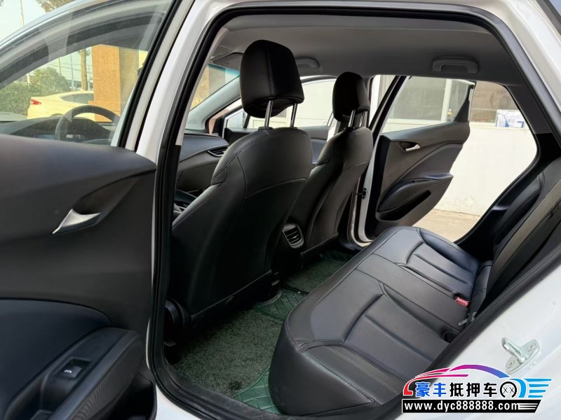 23年别克微蓝轿车抵押车出售