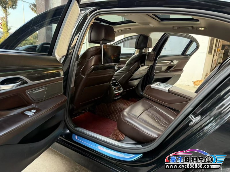 16年宝马7系轿车抵押车出售