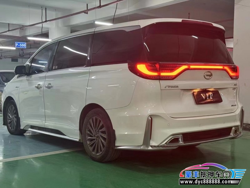 21年传祺M8轿车抵押车出售