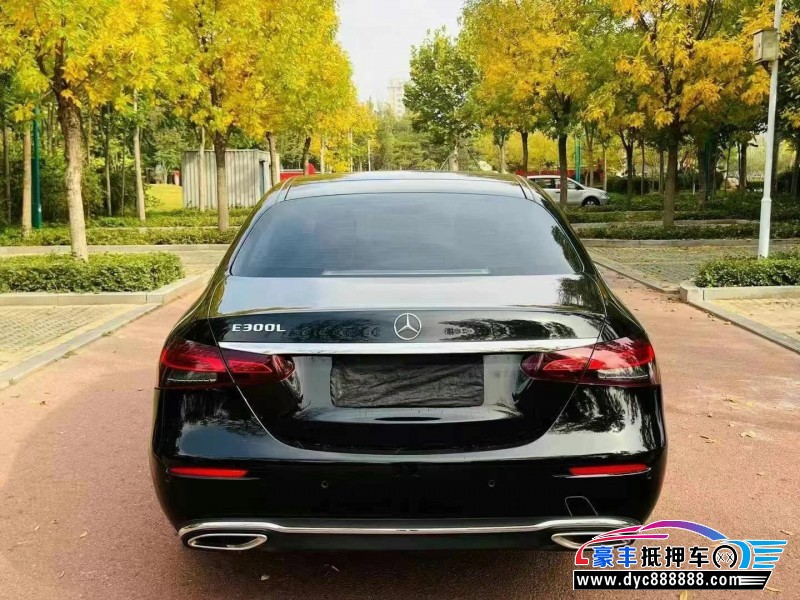 22年奔驰E轿车抵押车出售