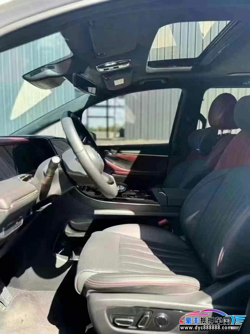 23年传祺M8轿车抵押车出售