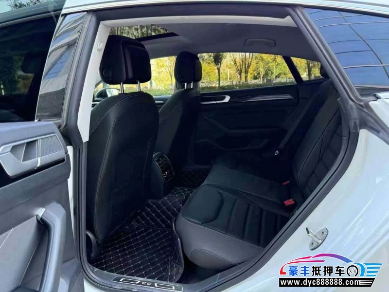 22年大众CC轿车抵押车出售