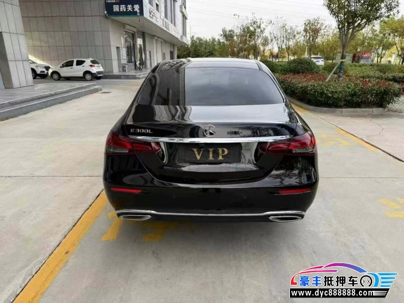 21年奔驰E轿车抵押车出售