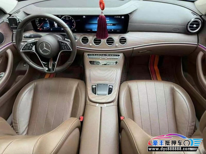 21年奔驰E轿车抵押车出售