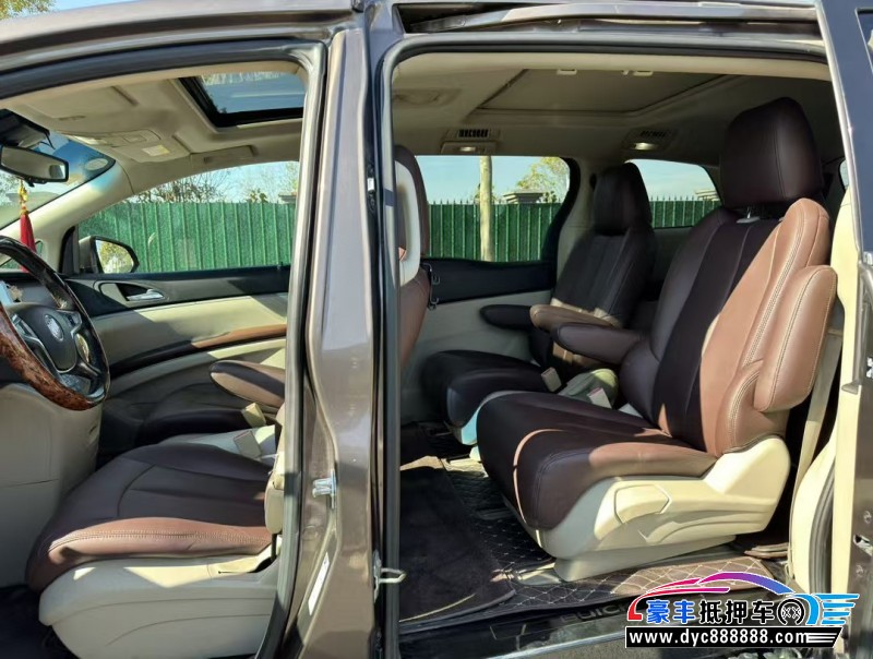 14年别克GL8轿车抵押车出售