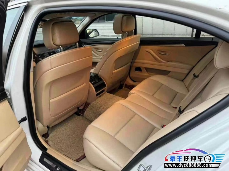 13年宝马5系轿车抵押车出售