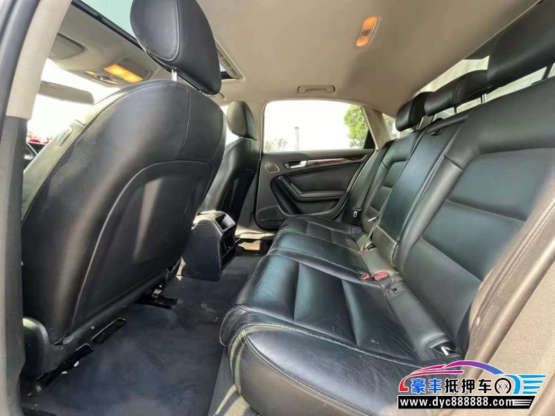 12年奥迪A4L轿车抵押车出售