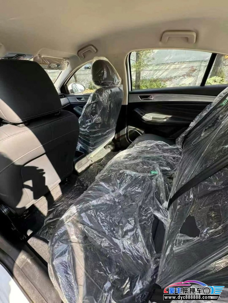 24年奇瑞艾瑞泽轿车抵押车出售