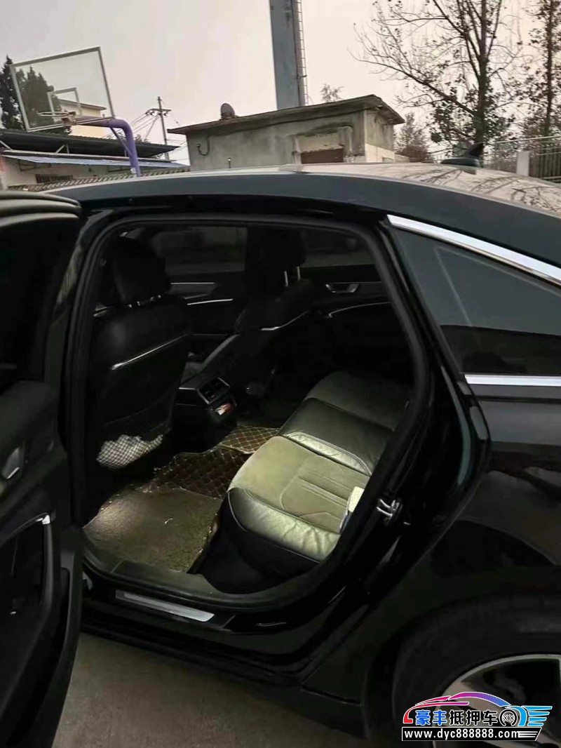 20年奥迪A6L轿车抵押车出售