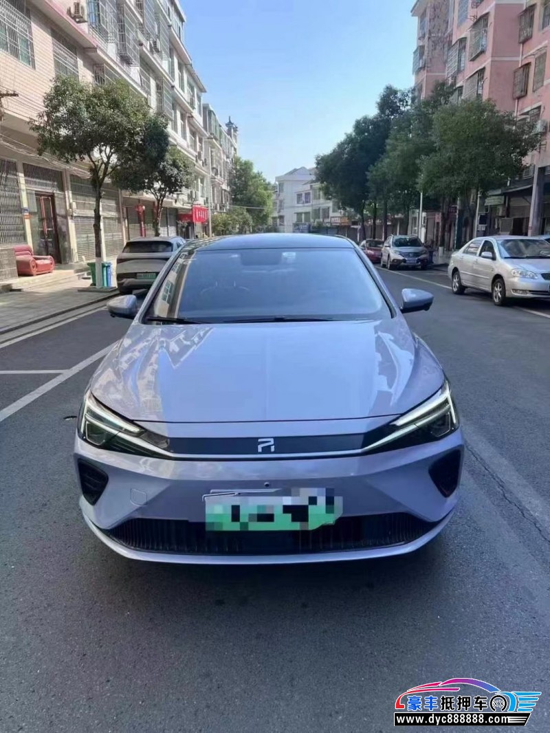 22年非凡ER6轿车抵押车出售