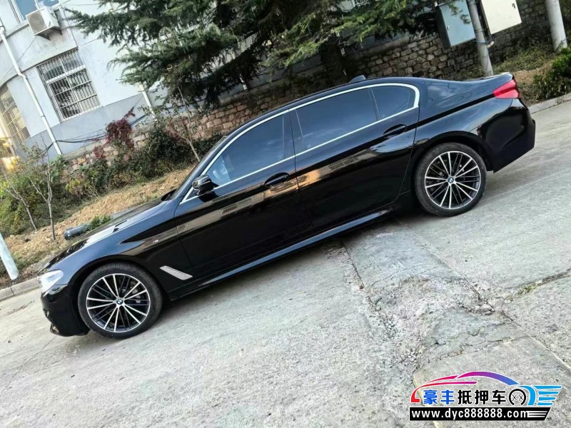 20年宝马5系轿车抵押车出售