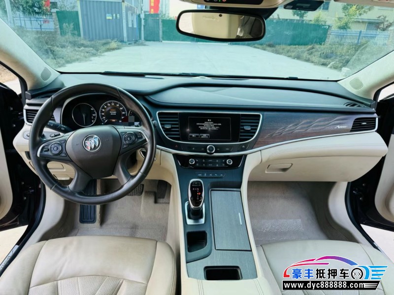 18年别克君越轿车抵押车出售