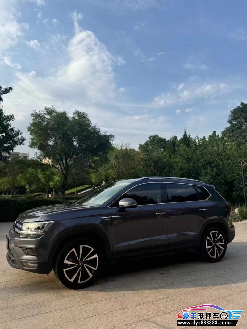 21年大众途岳轿车抵押车出售