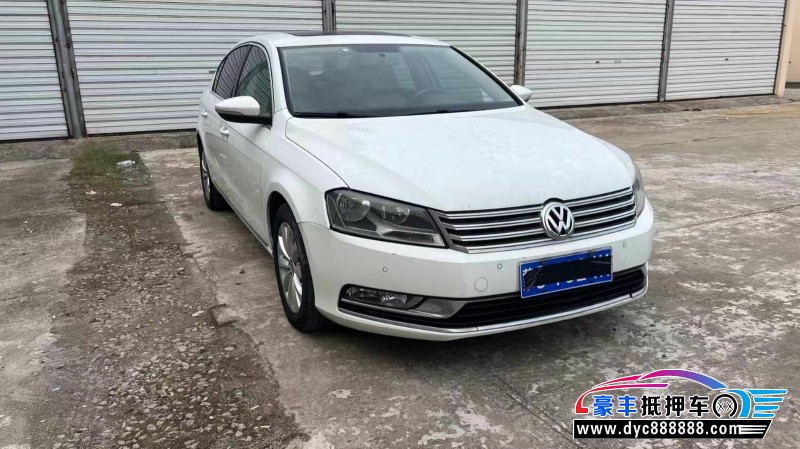 14年大众迈腾轿车抵押车出售