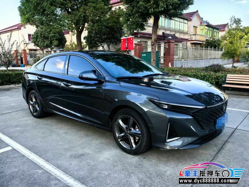 23年长安锐程CC轿车抵押车出售