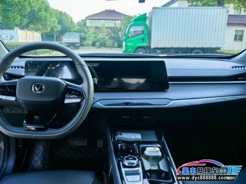 23年长安锐程CC轿车抵押车出售