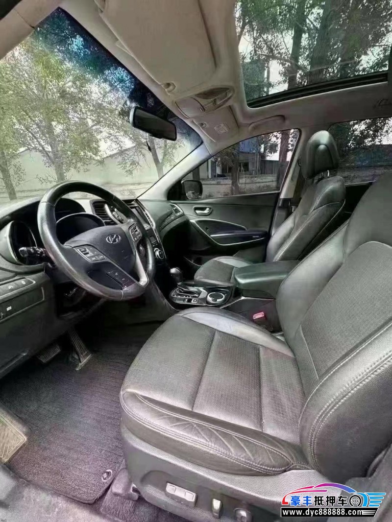 15年现代圣达菲轿车抵押车出售