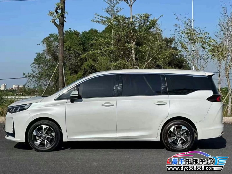 23年传祺m6轿车抵押车出售