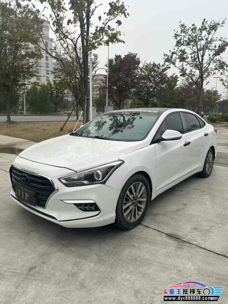 17年现代名图轿车抵押车出售