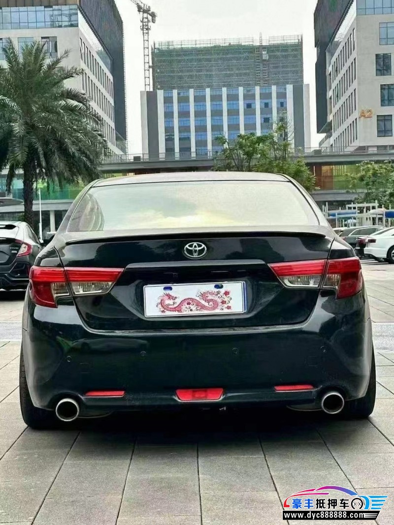 14年丰田锐志轿车抵押车出售